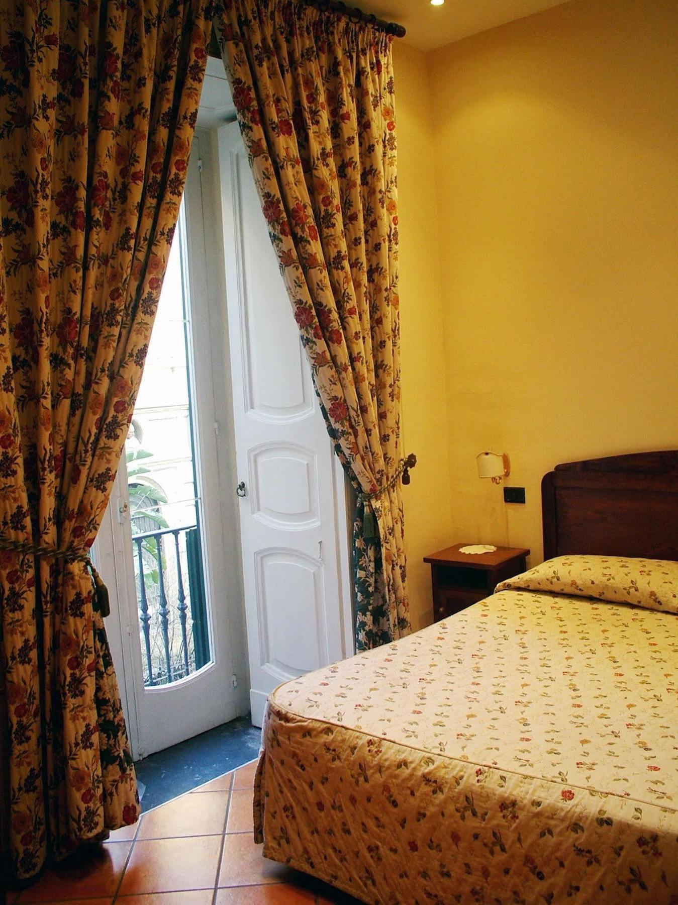Locanda Dell'Arte Neapel Exteriör bild